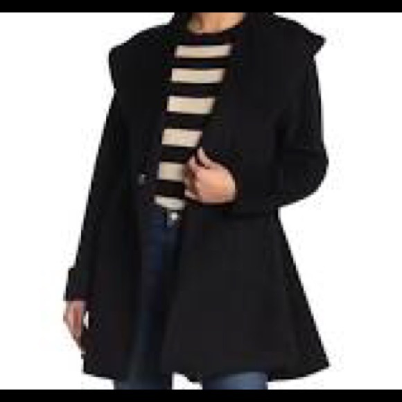 *SOLD*. TRINA TURK Ali black wool wrap coat 10 - Picture 2 of 8